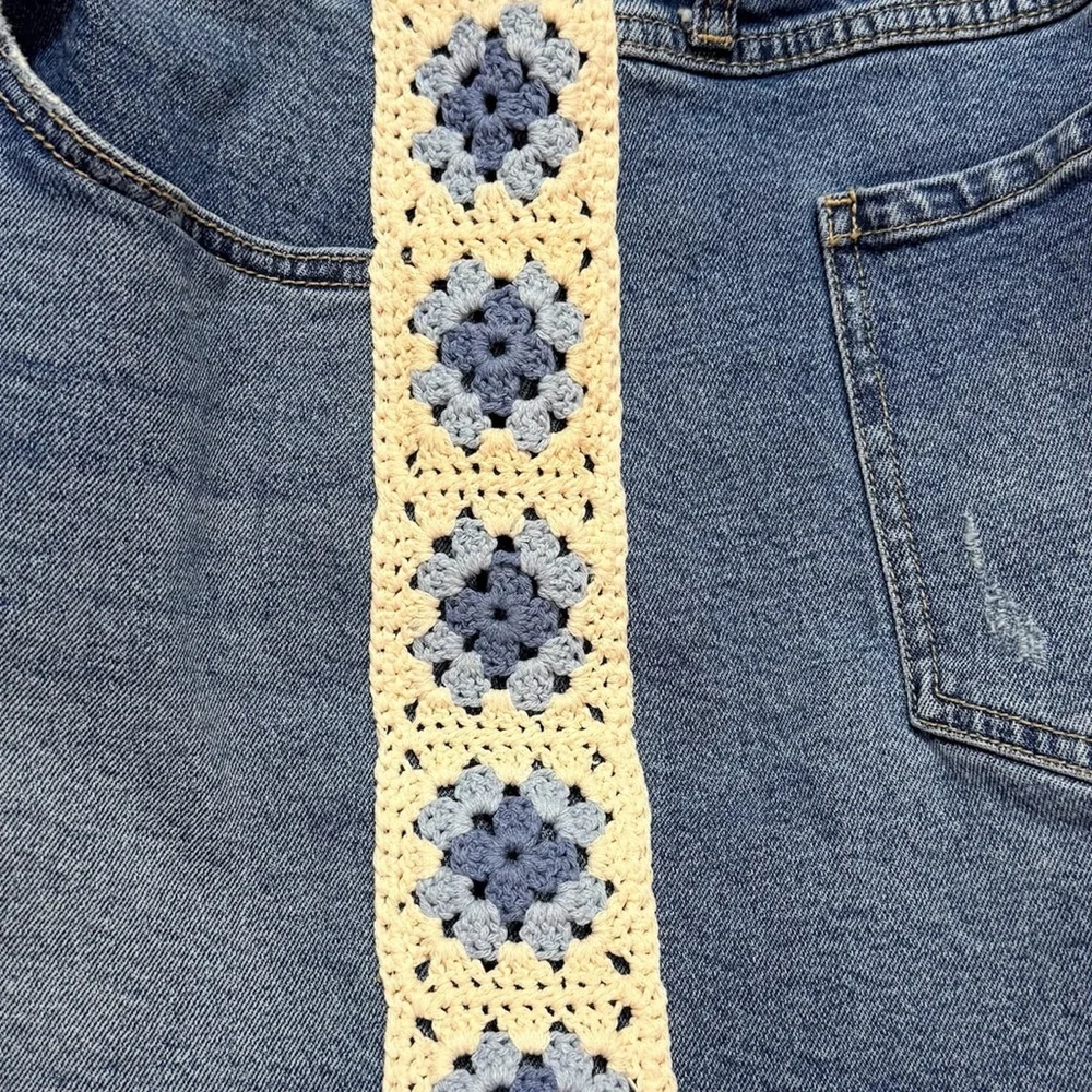 Torrid Denim Shorts Handmade Crochet Trim Granny Square Size 14 Festival
